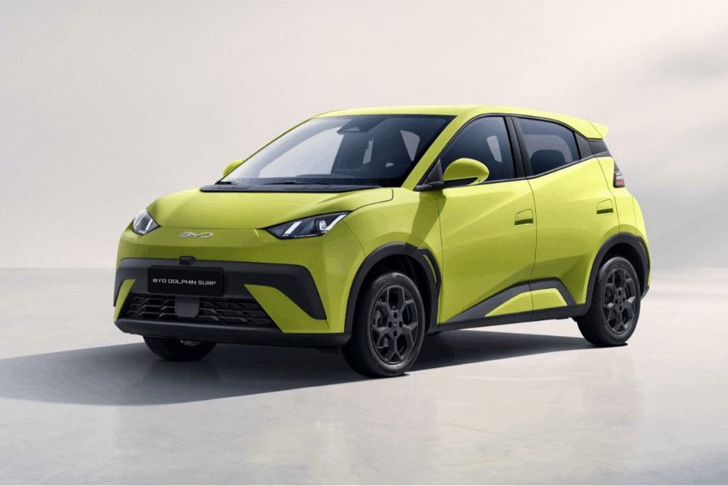 BYD דולפין סרף