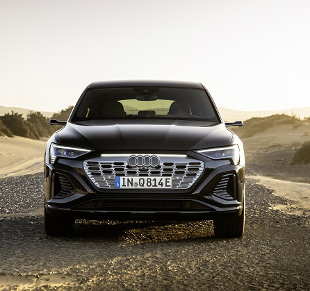 Audi - אאודי - Q8