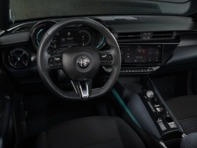 Alfa Romeo Junior סביבת נהג