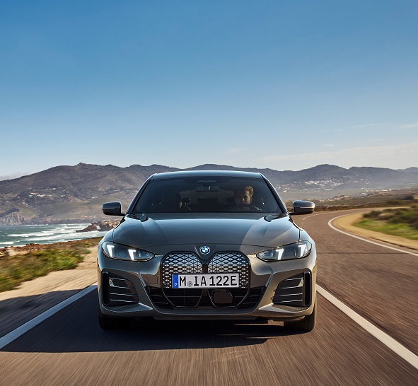 ב.מ.וו i4  eDrive40 Tech (2021)