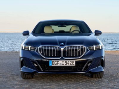 BMW i5 - חזית הרכב