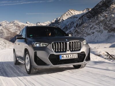 BMW iX1 xDrive30 X-Line