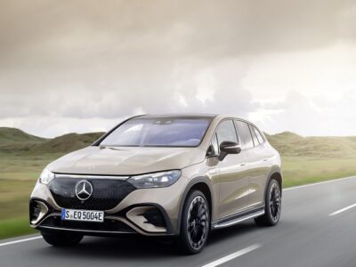 Mercedes EQE350 4MATIC SUV Electric Art