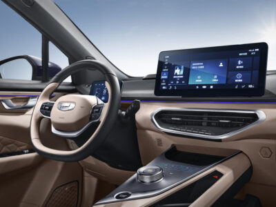 Geely C300 סביבת נהג