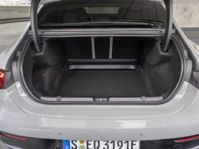 E&nbsp;&nbsp;•&nbsp;&nbsp;Mercedes&nbsp;&nbsp;•&nbsp;&nbsp;מרצדס&nbsp;&nbsp;•&nbsp;&nbsp;589,900 ₪