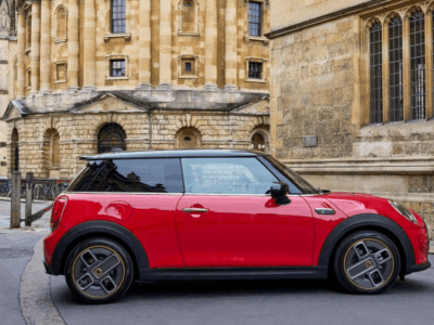 Mini Electric SE פרופיל צד