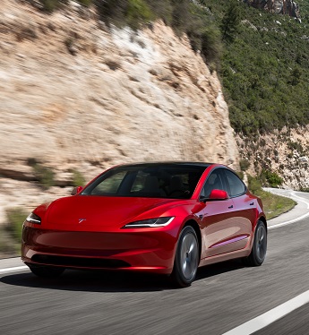 טסלה 3 AWD Long Range (2017)