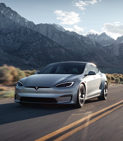 טסלה S Plaid (2012)