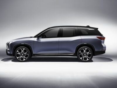 NIO ES8 פרופיל צד