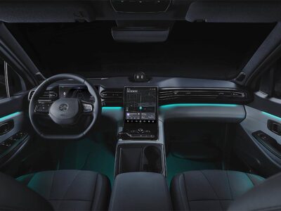 NIO ES8 סביבת נהג