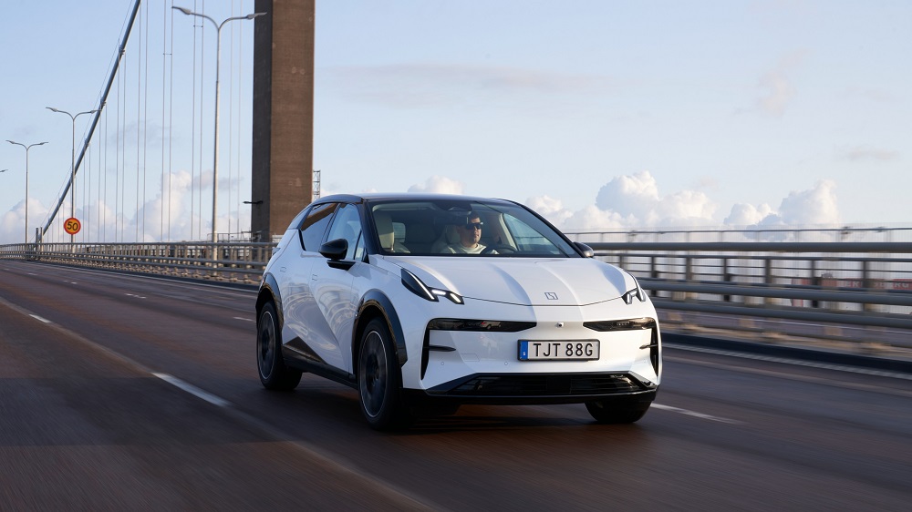 זיקר X Long Range RWD (2023)