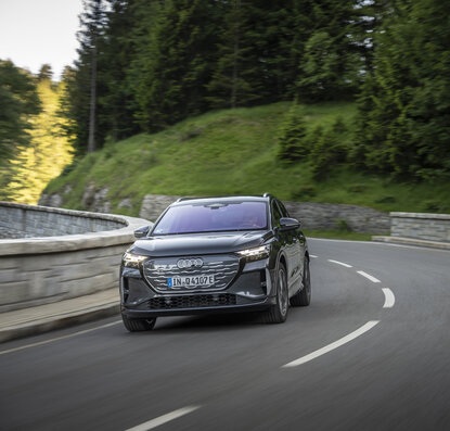 אאודי Q4  e-Tron Performance  (2025)