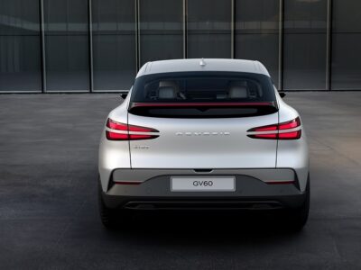 ג'נסיס - Genesis GV60 - זווית אחורית
