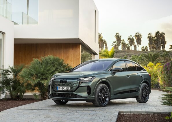 אאודי Q4 Sportback e-Tron  (2025)