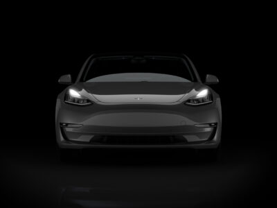 טסלה | Tesla מודל 3 - חזית הרכב בצבע שחור