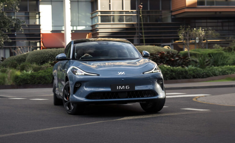 IM6 חזית הרכב