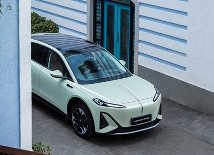 הונגצ'י EHS5 Long Range (2025)