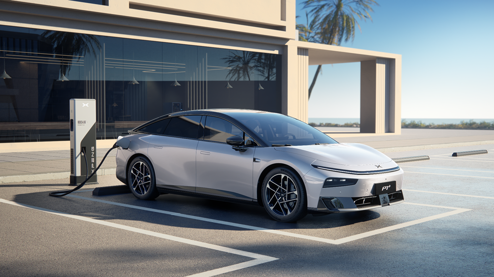 אקספנג +P7 RWD (2024)