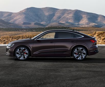 Static photo, Colour: Madeira Brown metallic.