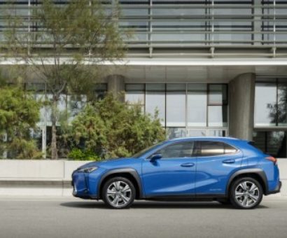 lexus ux 3