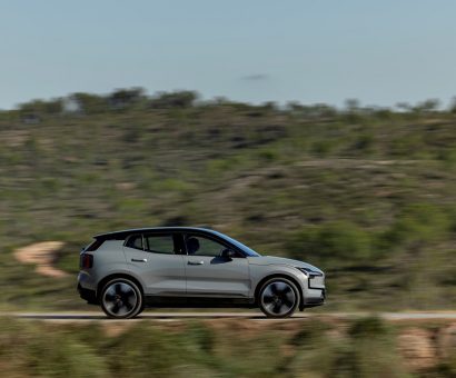 Volvo EX30 Vapour Grey Exterior